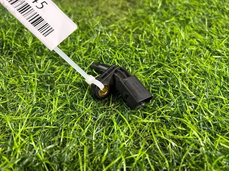 Датчик ABS Audi A3 2011 7H0927803 8P CAX 1.4T, передний левый