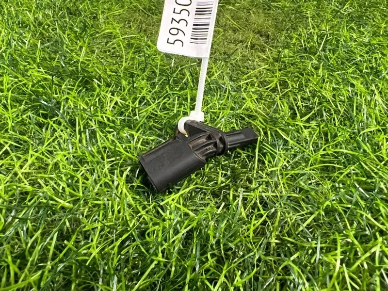 Датчик ABS Audi A3 2011 7H0927803 8P CAX 1.4T, передний левый