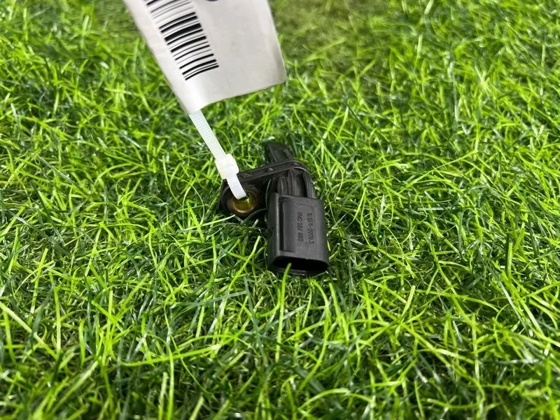 Датчик ABS Audi A3 2011 7H0927803 8P CAX 1.4T, передний левый