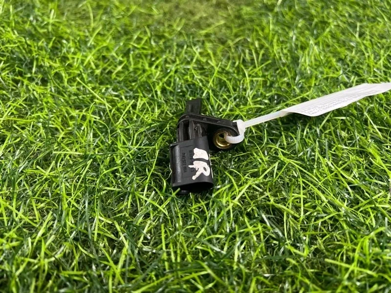 Датчик ABS Audi A3 2011 7H0927804 8P CAX 1.4T, передний правый