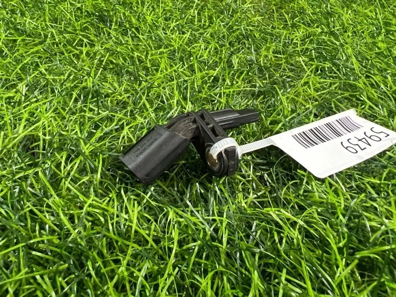 Датчик ABS Audi A3 2011 7H0927804 8P CAX 1.4T, передний правый