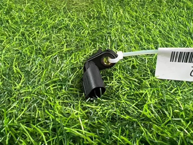 Датчик ABS Audi A3 2011 7H0927804 8P CAX 1.4T, передний правый