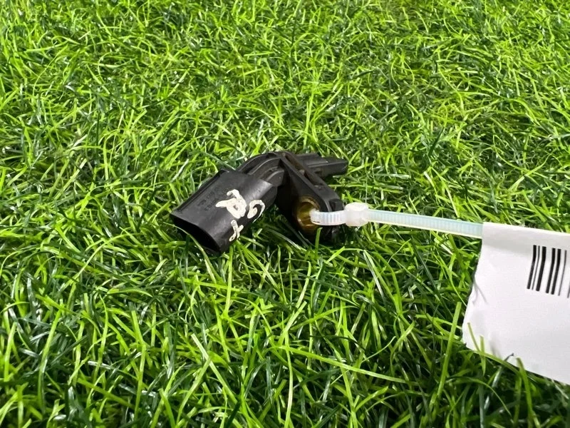 Датчик ABS Audi A3 2011 7H0927804 8P CAX 1.4T, передний правый