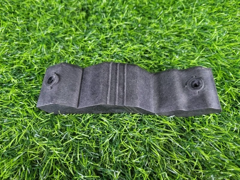 Кронштейн крепления бампера Audi TT 2003 8N0807184A 8N AUQ 1.8T, передний правый