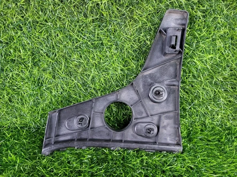 Направляющая заднего бампера Audi A7 2011 4G8807454 4G CGW 3.0, задняя правая