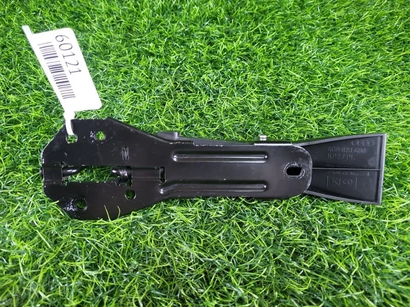 Замок капота Audi A6 2011 4G0823480 C7 CHV 2.8