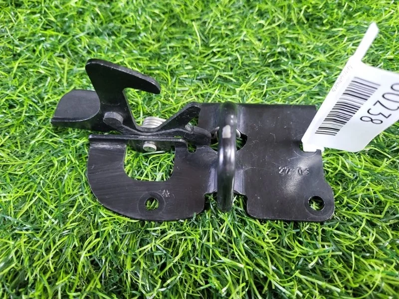 Замок капота Audi TT 2003 8N0823480B 8N AUQ 1.8T, передний