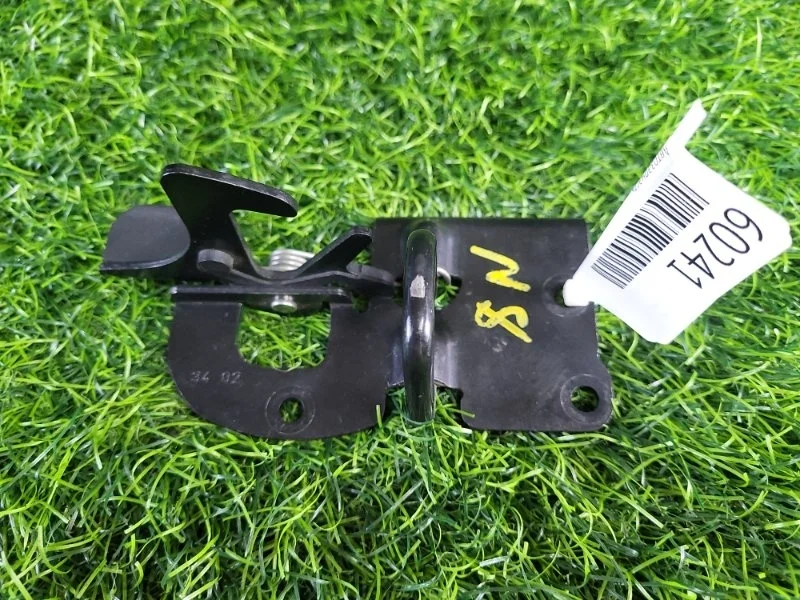Замок капота Audi TT 2003 8N0823480B 8N AUQ 1.8T, передний