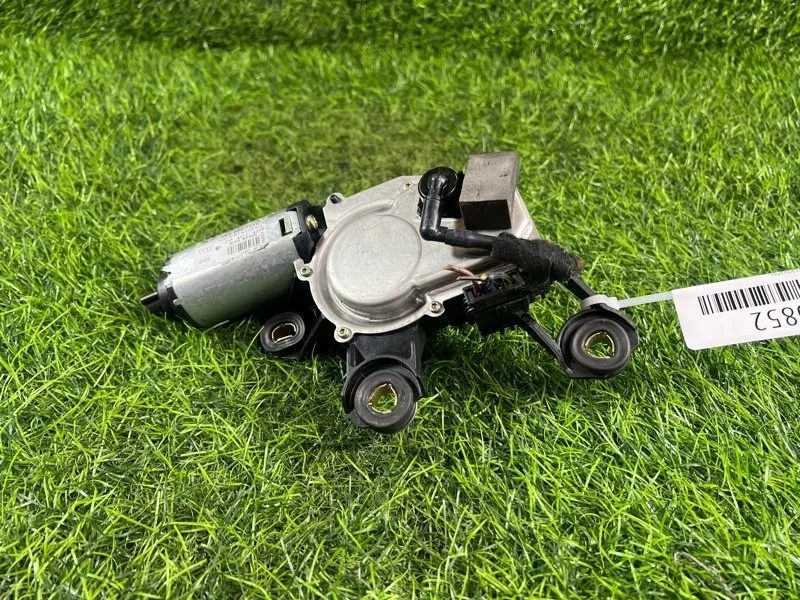 Моторчик стеклоочистителя Audi A3 2011 8E9955711C 8P CAX 1.4T, задний