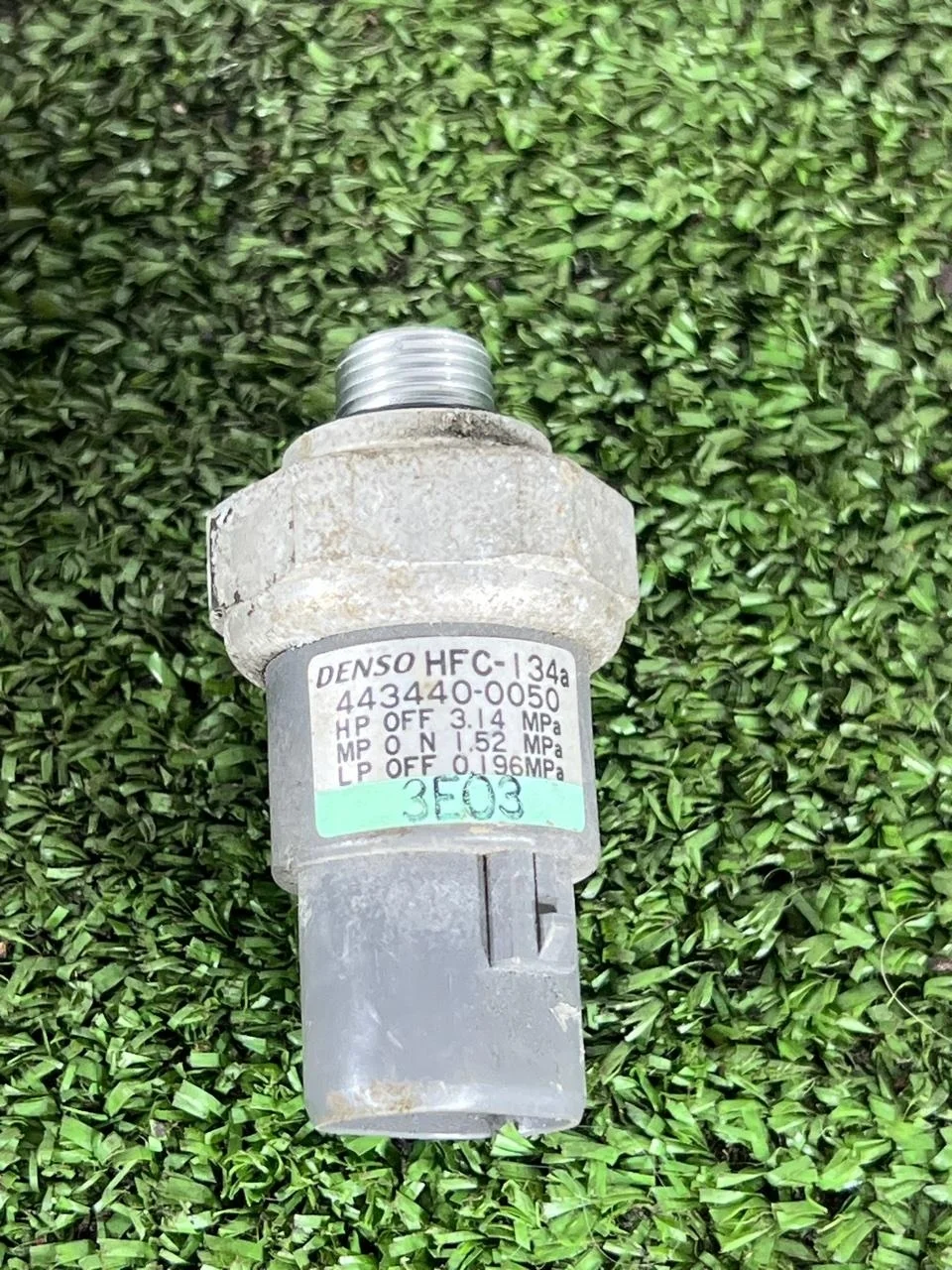 Клапан кондиционера Toyota Celica 2002 ZZT230