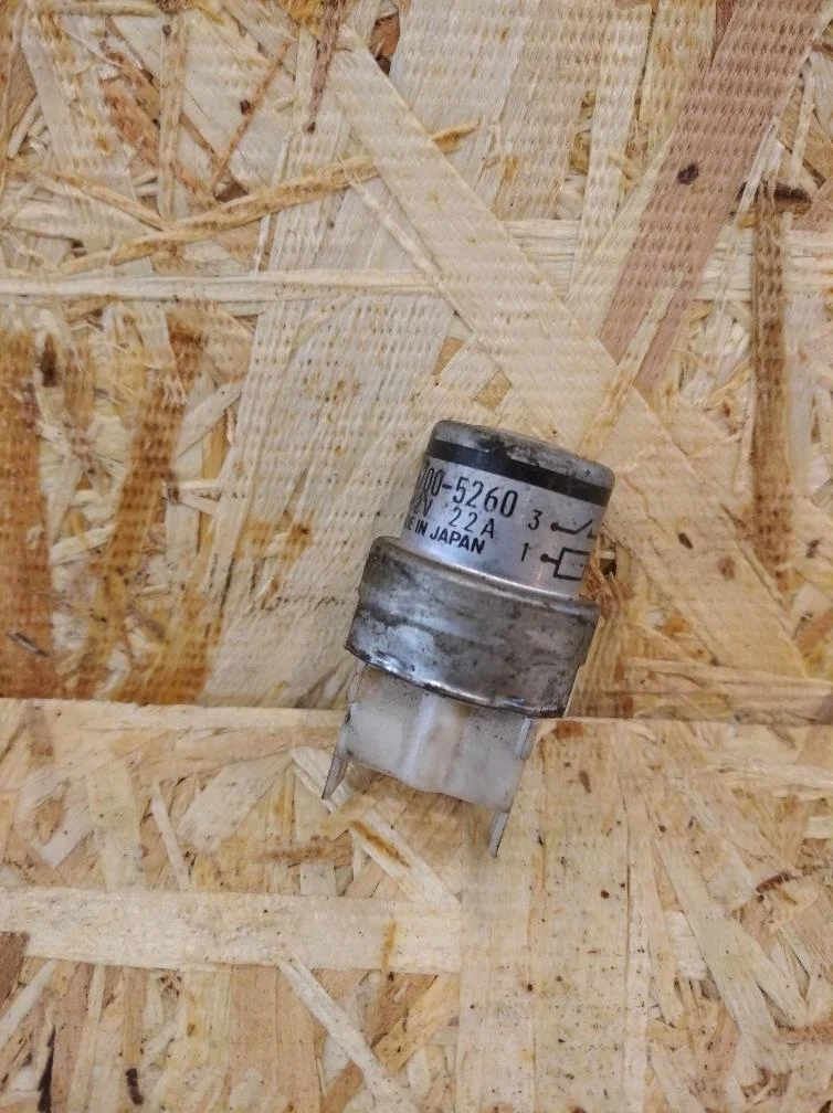 Б.у. реле MITSUBISHI mitsubishi MITSUBISHI mitsubishi