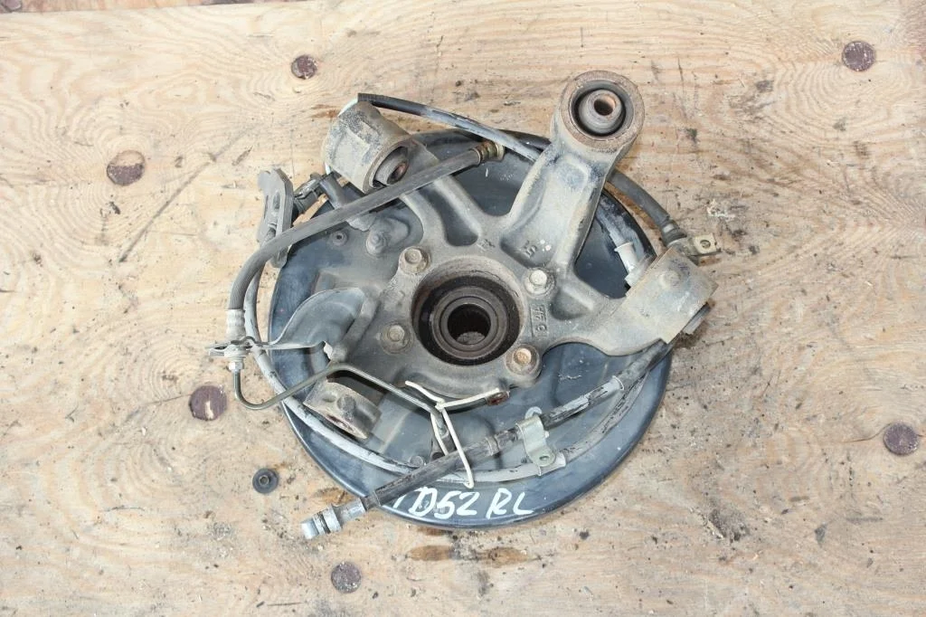 Б.у. цапфа SUZUKI GRAND VITARA JB420 SUZUKI GRAND VITARA JB420