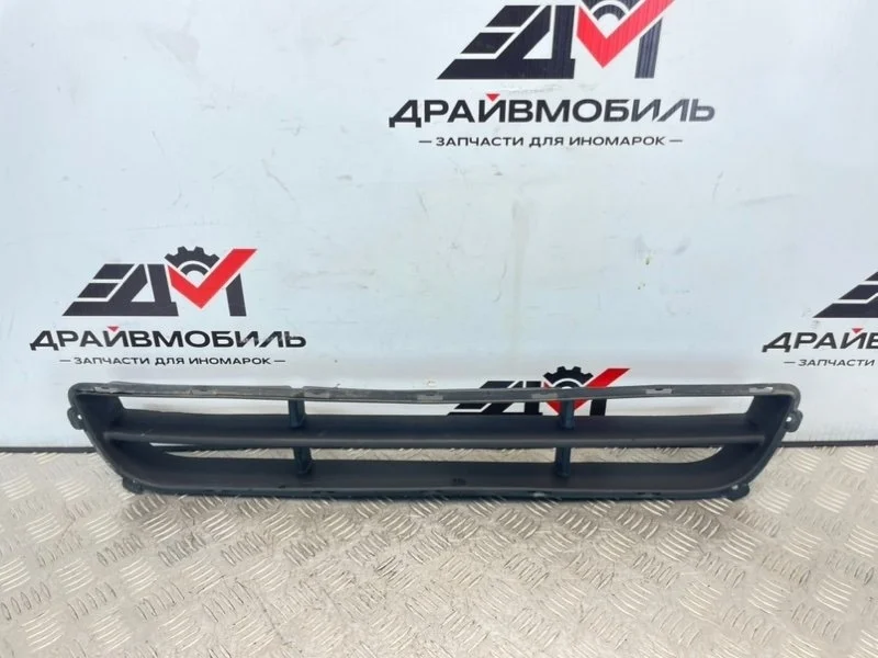 решетка в бампер Kia Ceed 2008 ED G4FC