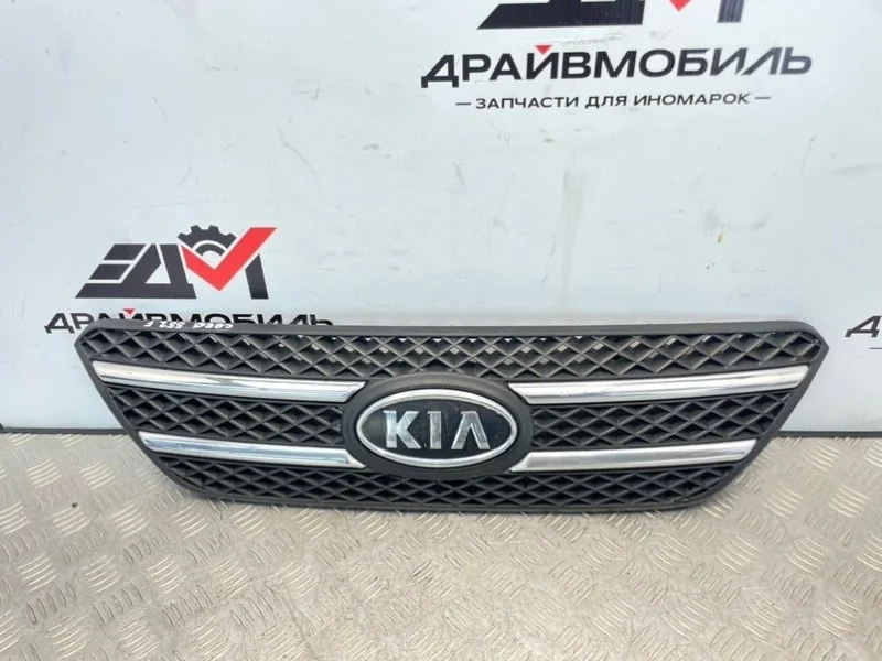 решетка радиатора Kia Ceed 2008 ED G4FC