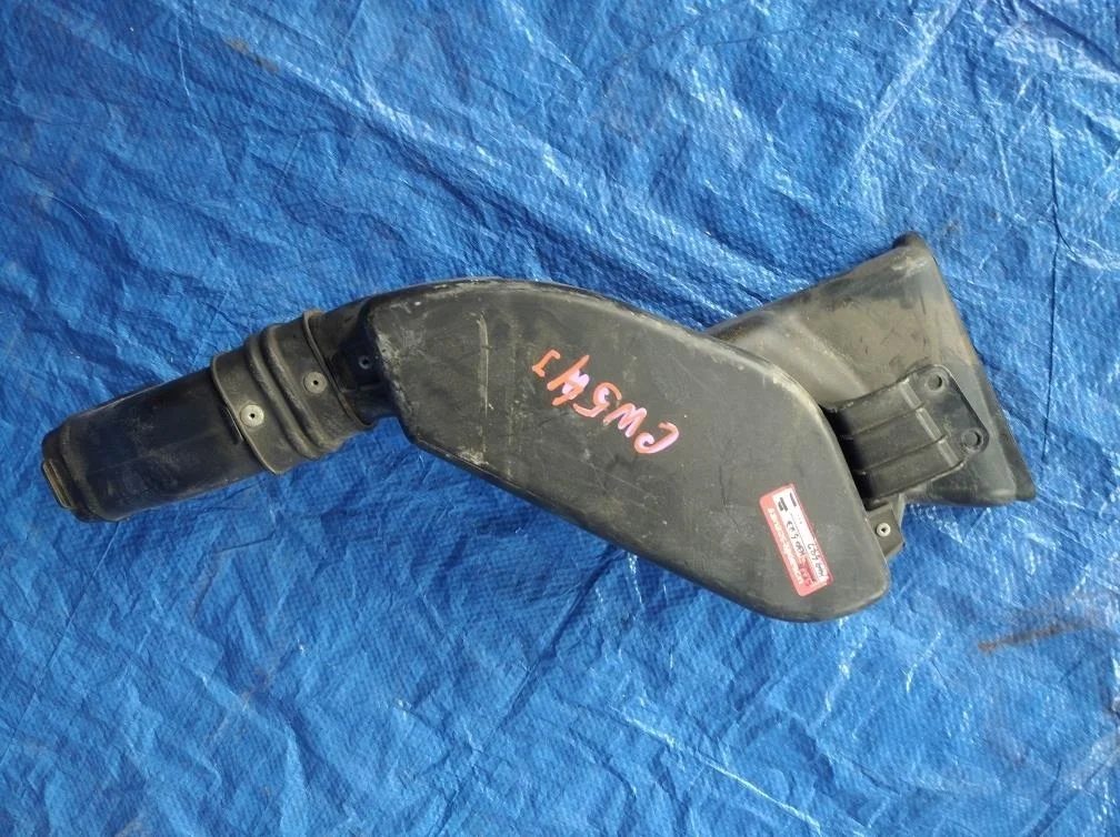 Б.у. воздухозаборник MITSUBISHI OUTLANDER XL CW5W MITSUBISHI OUTLANDER XL CW5W