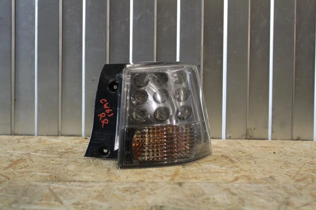 Б.у. фонарь наружный MITSUBISHI OUTLANDER XL CW6W MITSUBISHI OUTLANDER XL CW6W