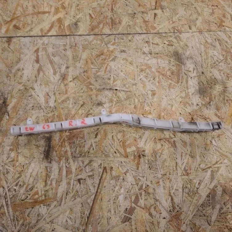 Б.у. крепление бампера зад MITSUBISHI OUTLANDER XL CW6W MITSUBISHI OUTLANDER XL CW6W