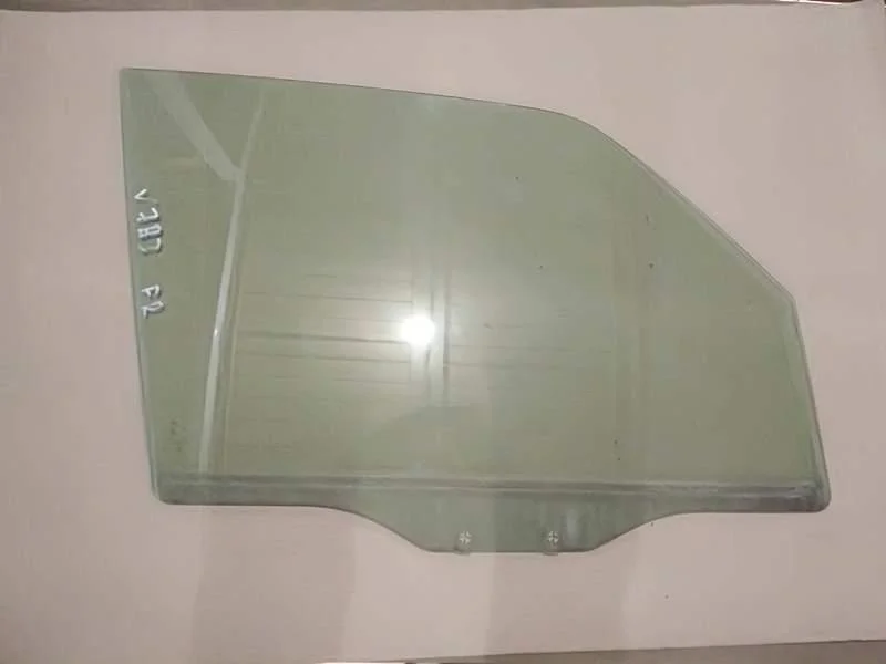 Б.у. стекло двери MITSUBISHI PAJERO V78W MITSUBISHI PAJERO V78W