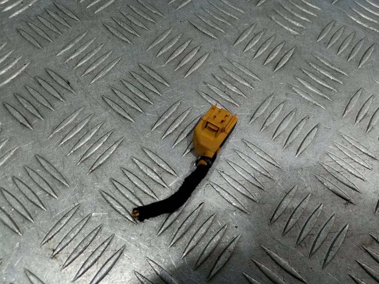 [Б/У] Разъем 12 конт VAG [Код: 00648925 ]