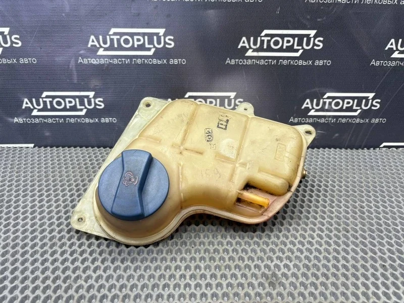 Бачок расширительный Volkswagen Passat B5 8D0121403L СЕДАН 1.8 AWT