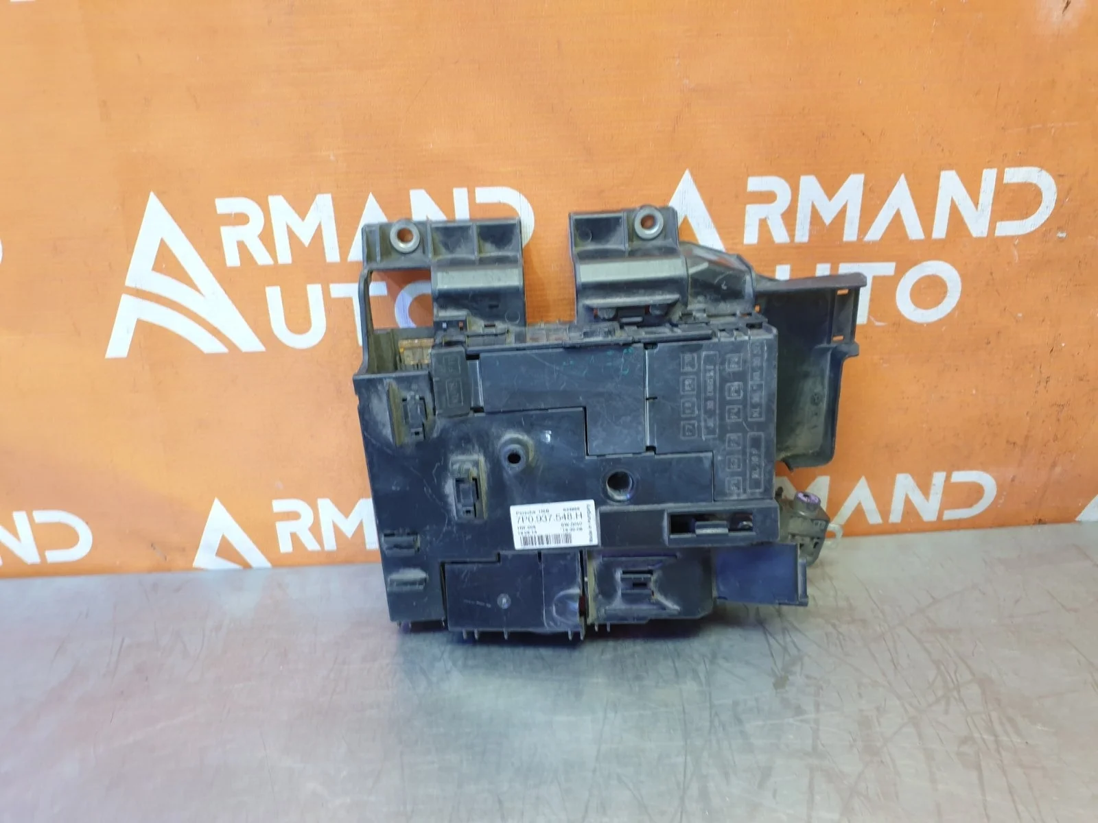 Блок предохранителей Porsche Cayenne 2010-2018 958