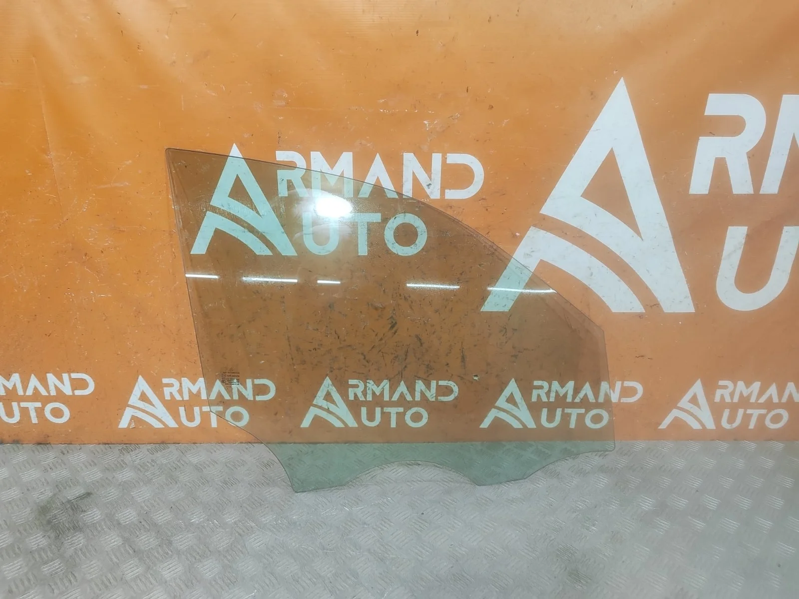 Стекло двери Mercedes ML GLE-Class 2011-2018 W166