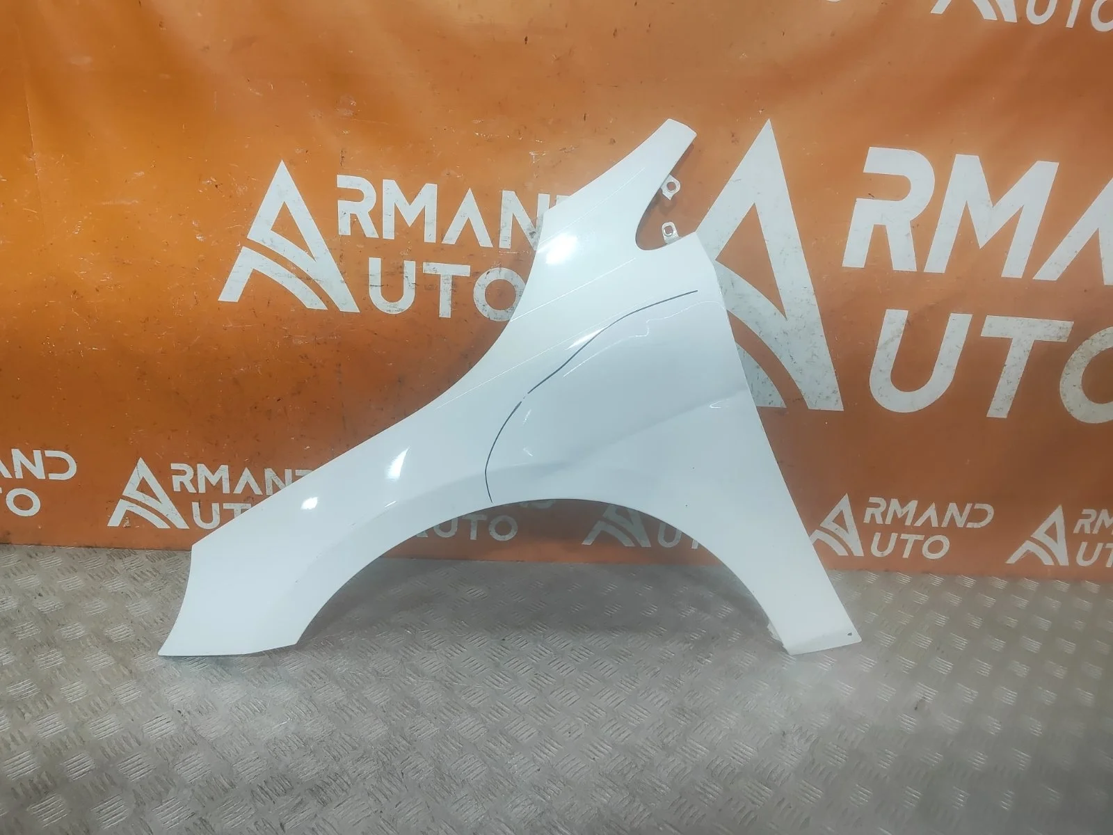 Крыло Volvo V40 2012-нв
