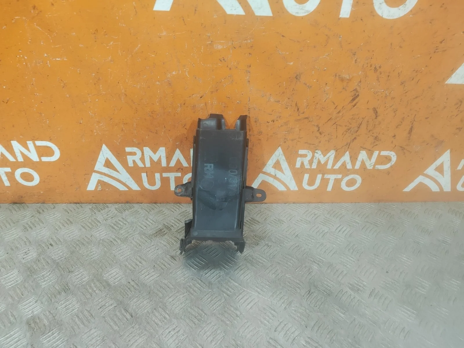 Воздуховод тормозов BMW 5 series 2016-нв G30 G31