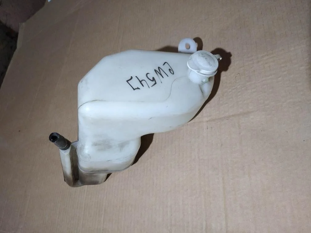 Б.у. бачок расширительный MITSUBISHI OUTLANDER XL CW5W MITSUBISHI OUTLANDER XL CW5W