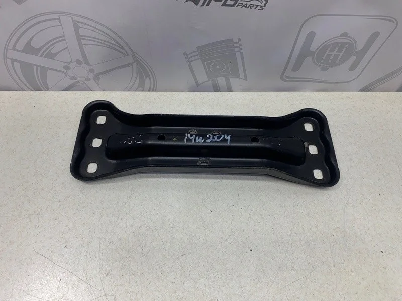 Кронштейн акпп Mercedes-benz 2010 W204