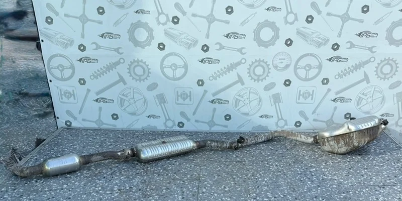 Глушитель Mercedes-benz 2010 W204