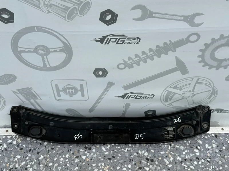 Передняя панель верхняя часть Mercedes-benz ML 2007 W164