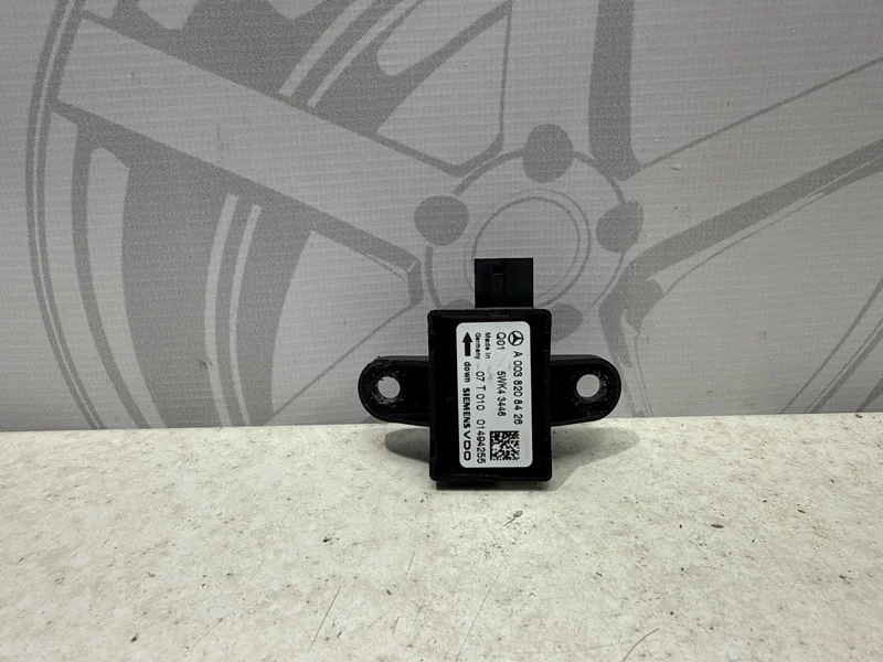 Датчик удара srs Mercedes-benz ML 2007 W164