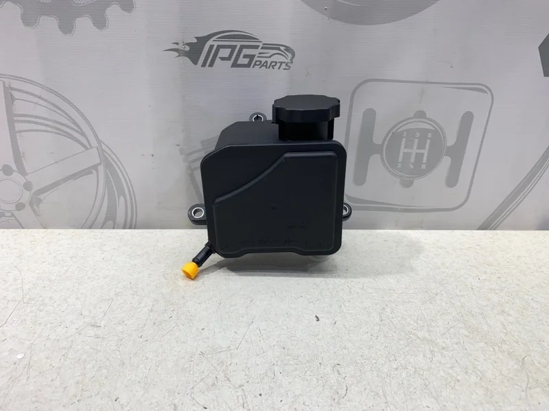 Бачок гур Mercedes-benz ML W164