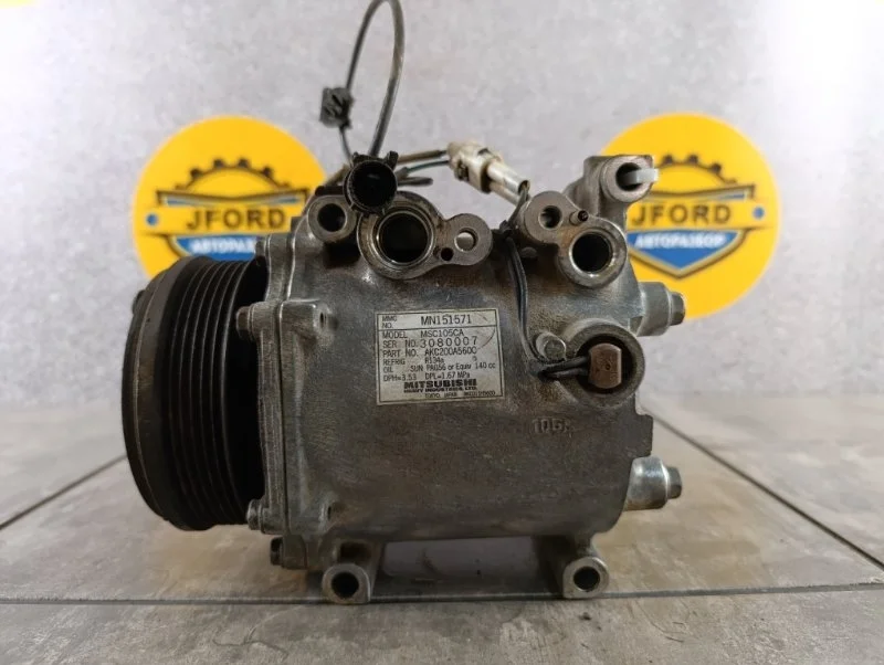 Компрессор кондиционера Mitsubishi Outlander 2004 CU5W