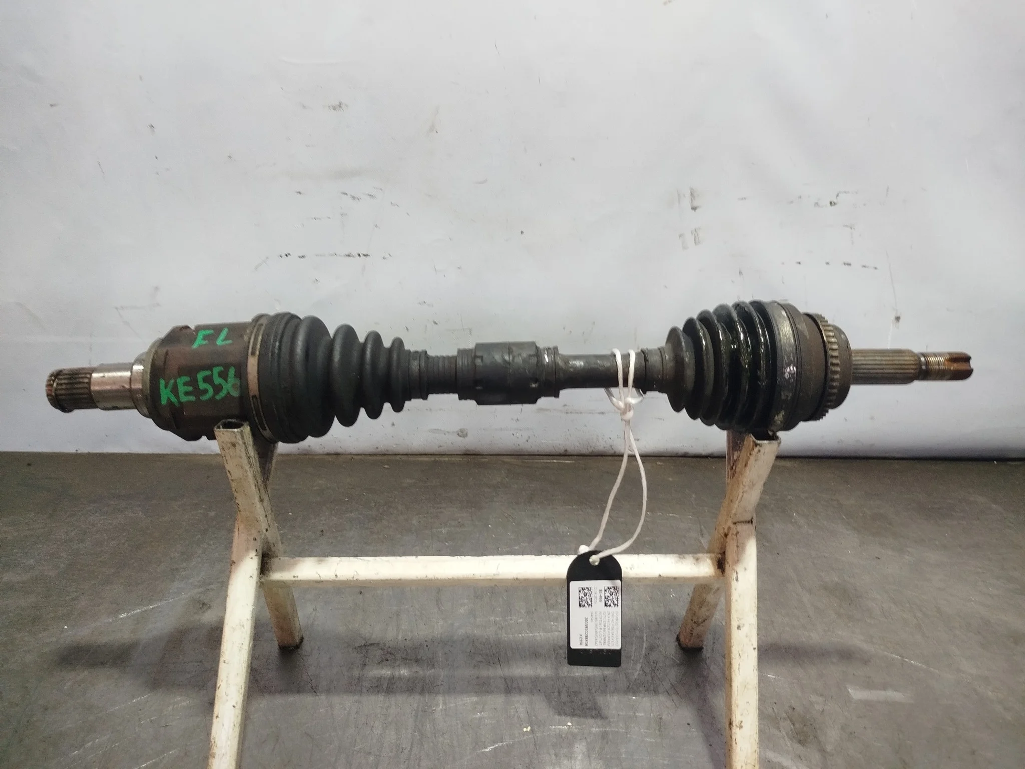 ПРИВОД TOYOTA SCION ПЕРЕД ЛЕВО 4342044040 KE556