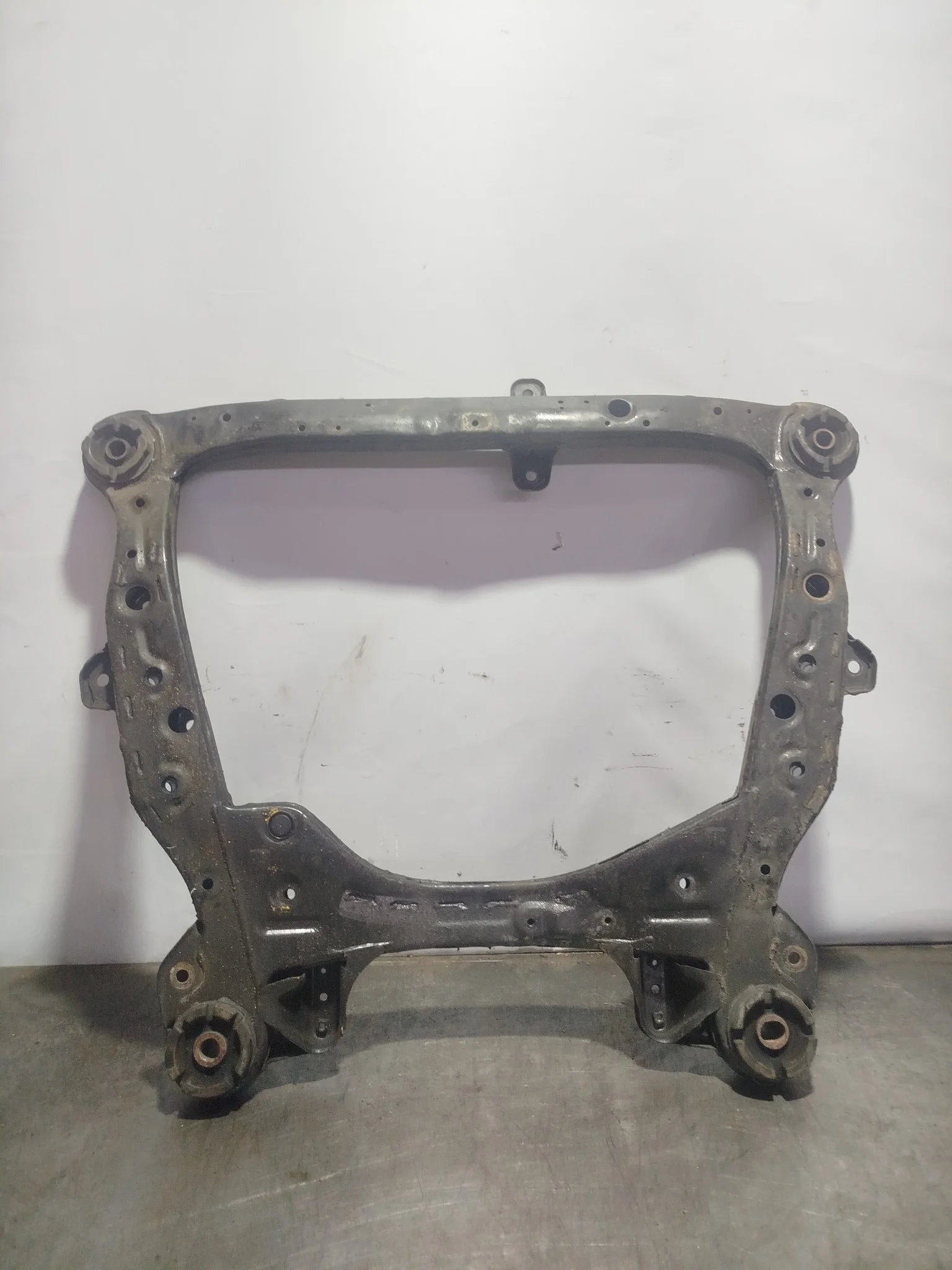 БАЛКА ДВС ПОДРАМНИК TOYOTA DAIHATSU LEXUS ПЕРЕД 5110033070 S3832