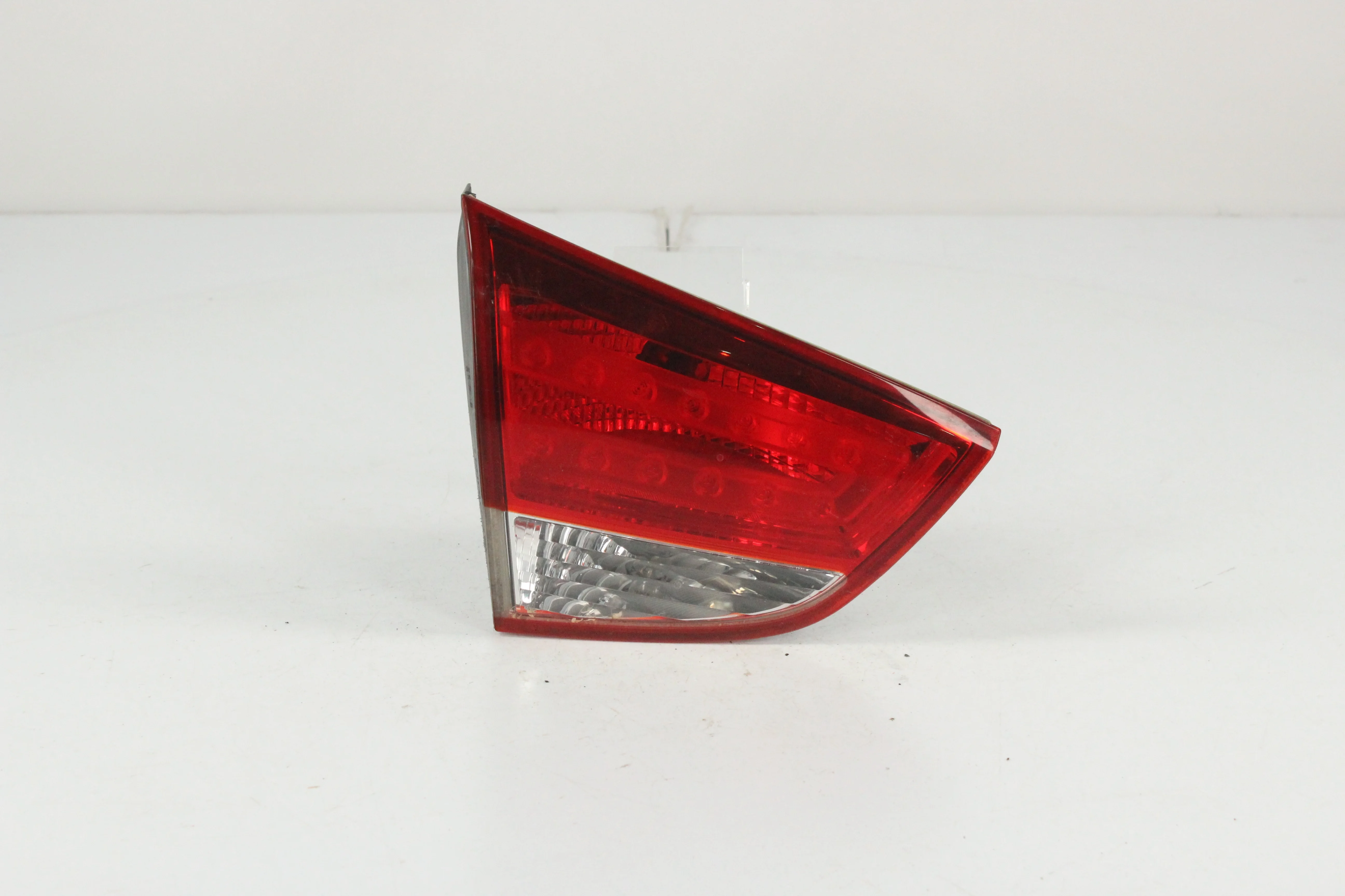 ФАЛЬШПАНЕЛЬ HYUNDAI ЛЕВО 924052Y000 DY122Z