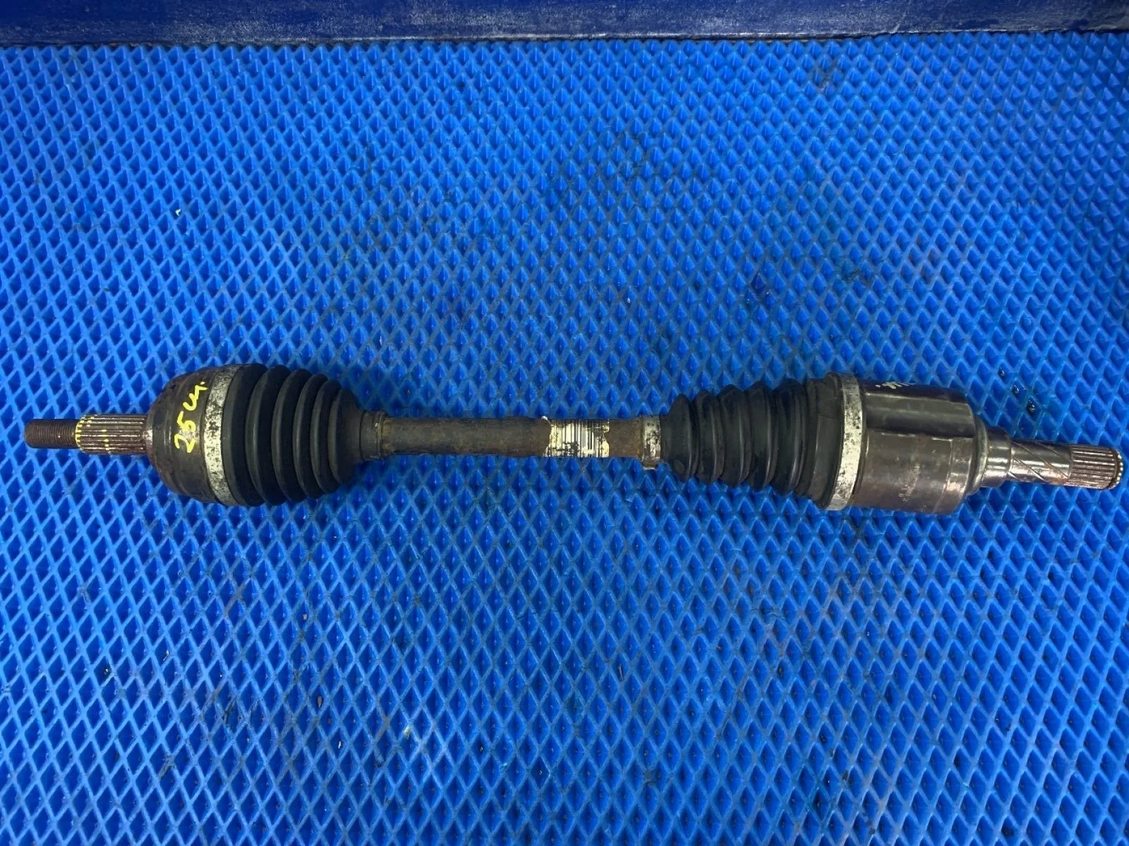 Привод передний левый Renault Duster I (2010—2015) б.у