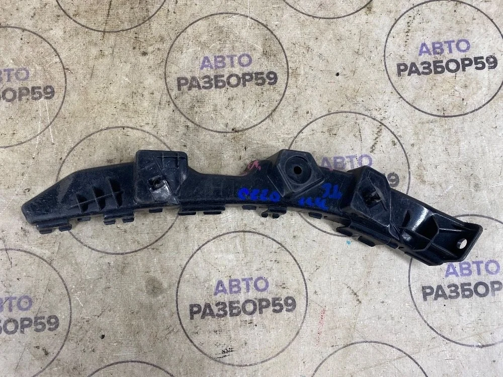 Кронштейн заднего бампера левый Kia Ceed ED рестайлинг (2010—2012)