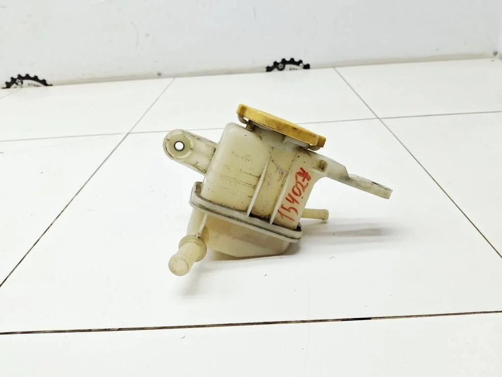 Бачок гидроусилителя Subaru Forester S12, SH