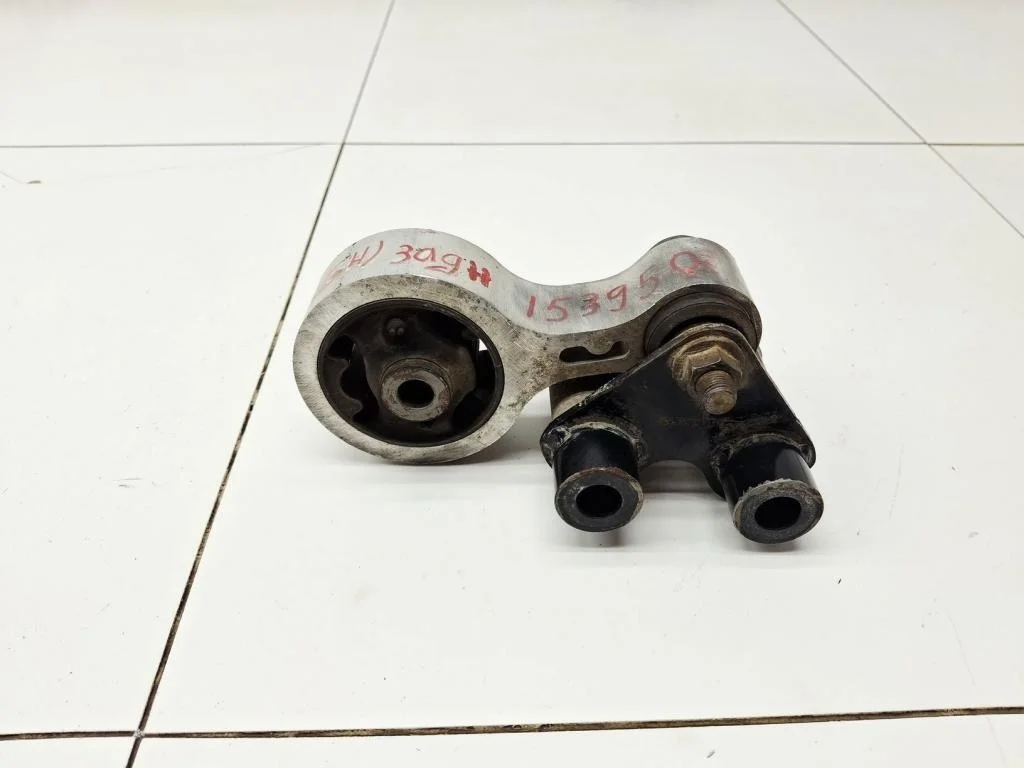 Опора двигателя задняя Mazda 6 2009 GH