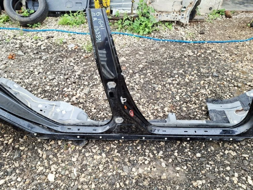 Порог со стойкой правый Mazda 6 2009 GH