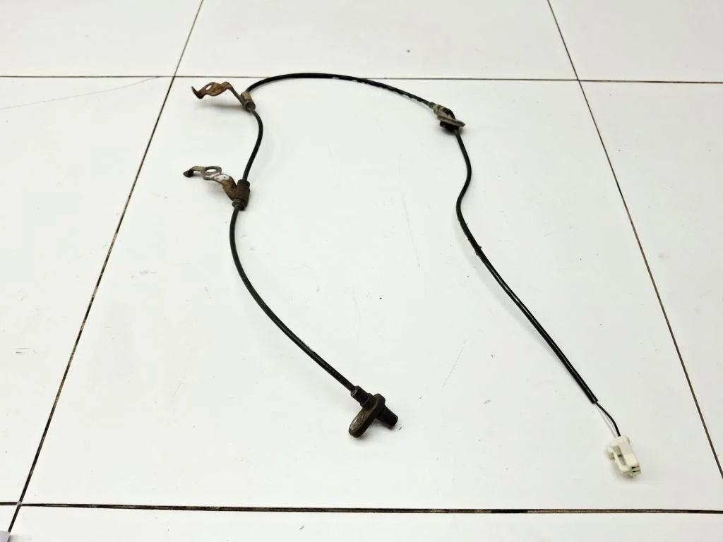 Датчик abs задний правый Mazda 6 2009 GH