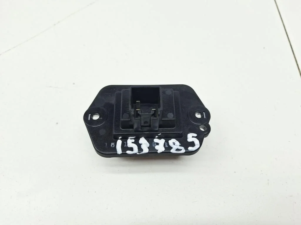 Резистор отопителя Mazda 6 2009 GH