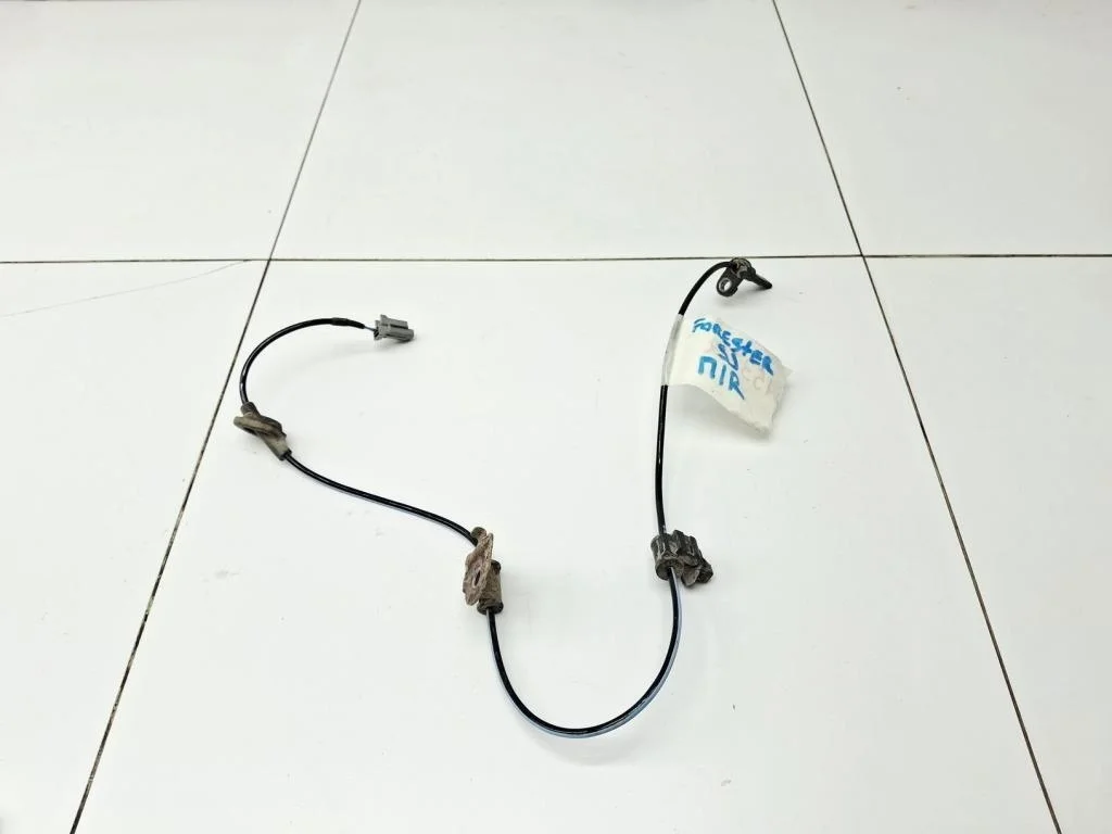 Датчик abs передний правый Subaru Forester S13, SJ