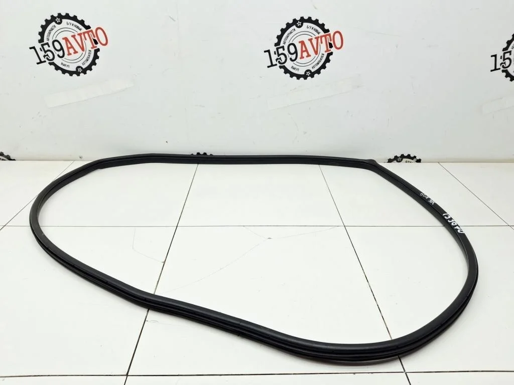 Уплотнитель двери Mazda 6 2009 GH