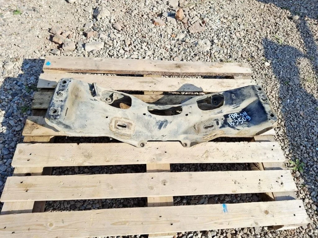 Подрамник Subaru Forester S12, SH