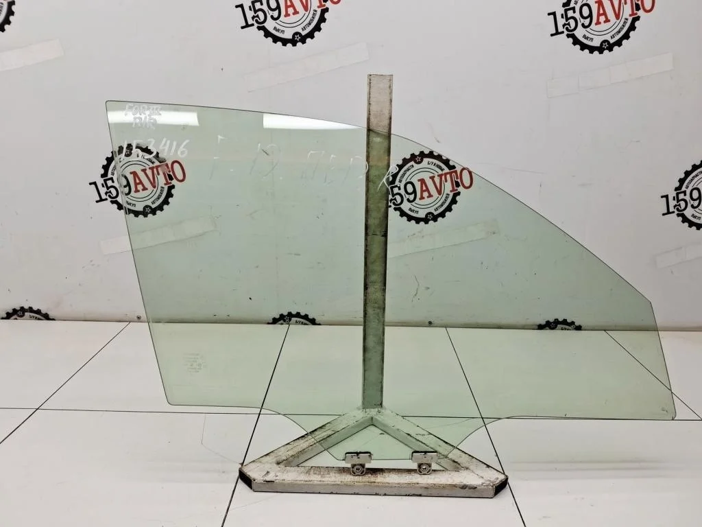 Стекло двери передней правой Subaru Forester S12, SH