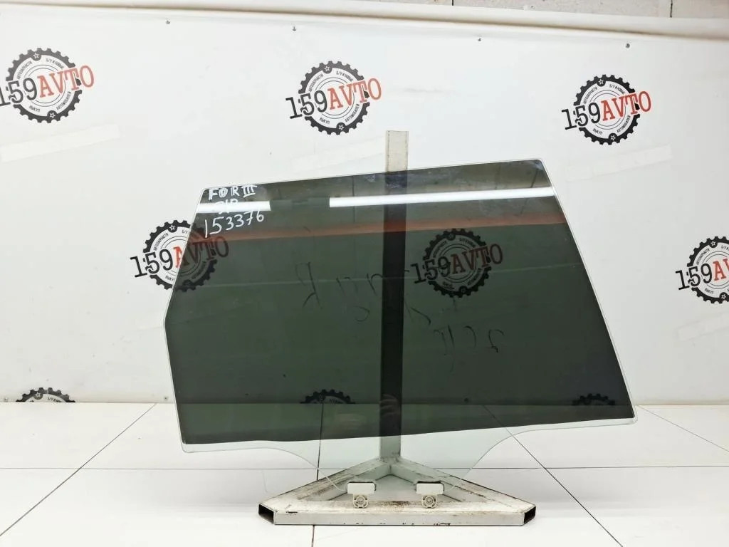 Стекло двери задней правой Subaru Forester S12, SH